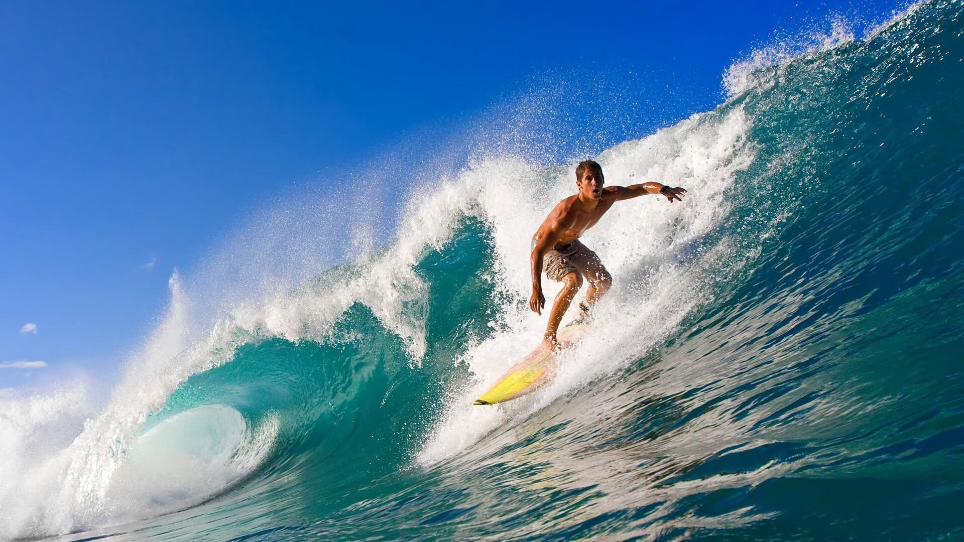 “法甲焦点比赛：豪门对决点燃赛场激情”，法甲豪强